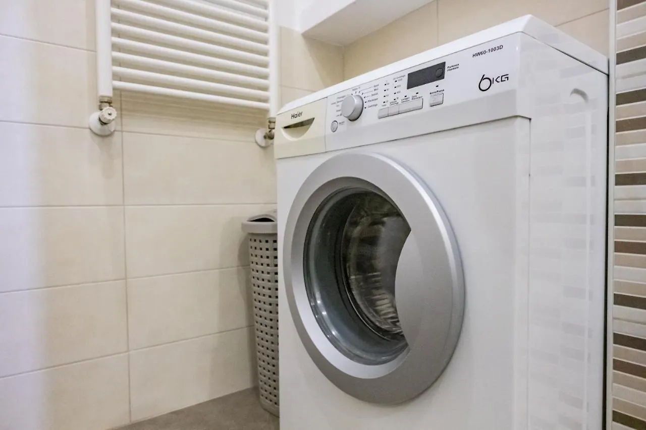 Apartament GARDA ALMONDS cni-00626 Desenzano del Garda 0*,  Włochy