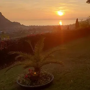 Gardablick , Costermano sul Garda Italien