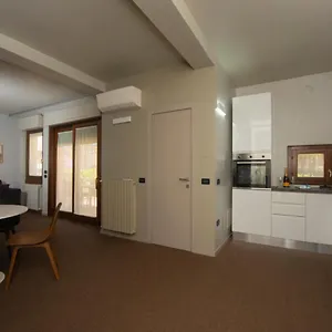  Apartment Del Sole